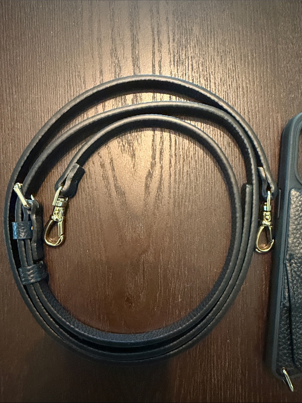 Bandolier crossbody phone case - Picture 10 of 11